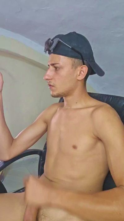 robinodxxx live cam on Cam4