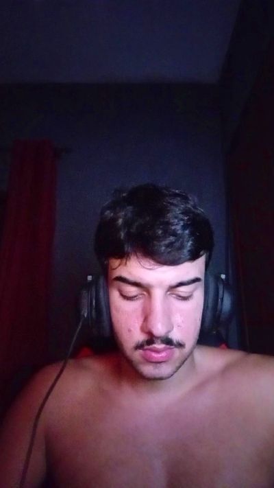 robsonhaha live cam on Cam4