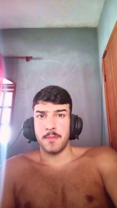 robsonhaha live cam on Cam4