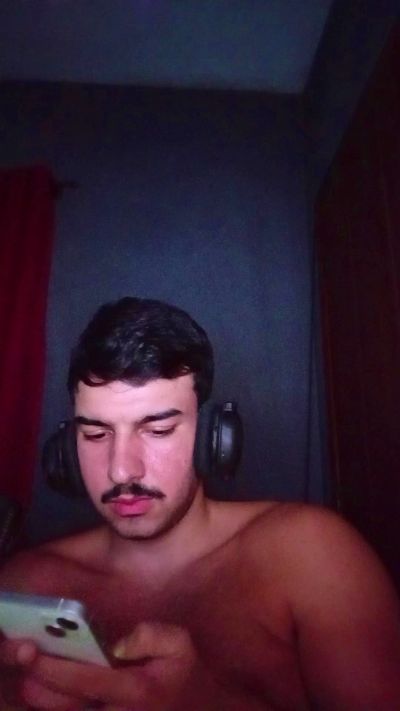 robsonhaha live cam on Cam4