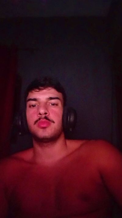 robsonhaha live cam on Cam4