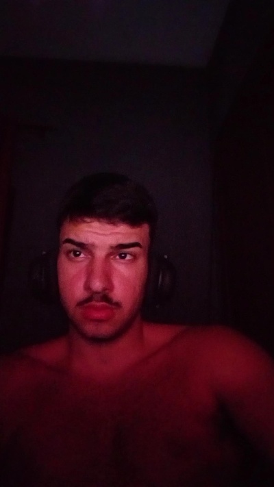 robsonhaha live cam on Cam4