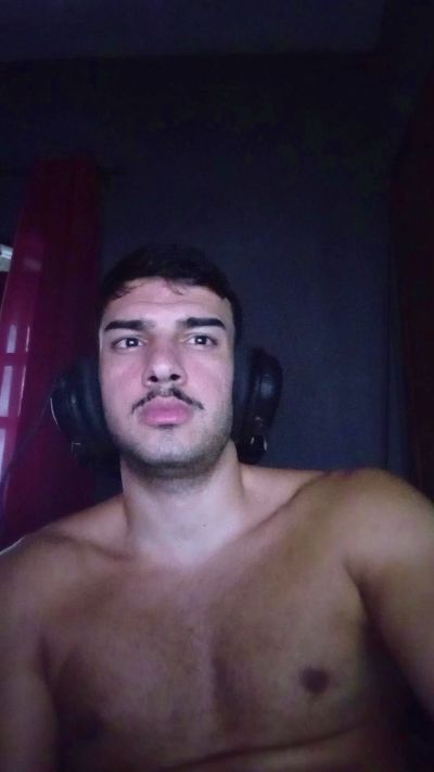 robsonhaha live cam on Cam4