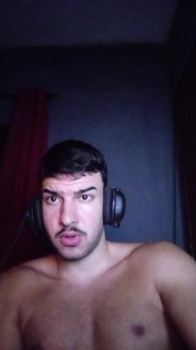 robsonhaha live cam on Cam4
