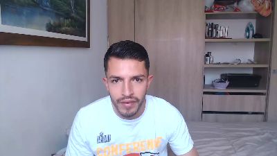 rocazeus live cam on Cam4