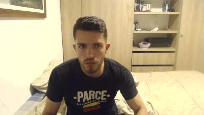 rocazeus live cam on Cam4