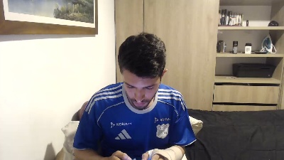 rocazeus live cam on Cam4