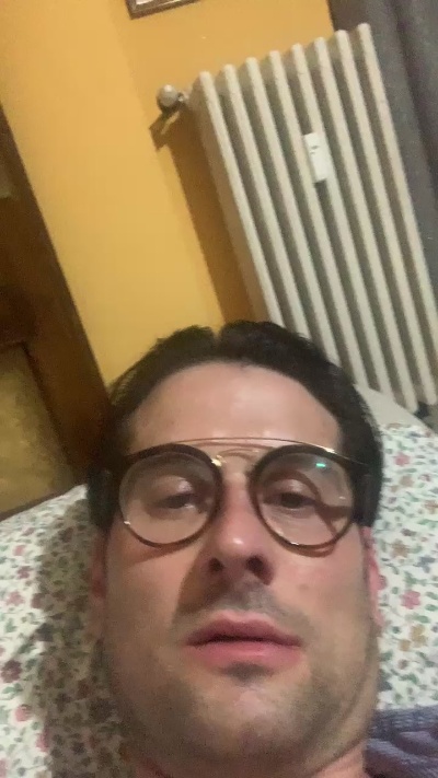 rocco703 live cam on Cam4