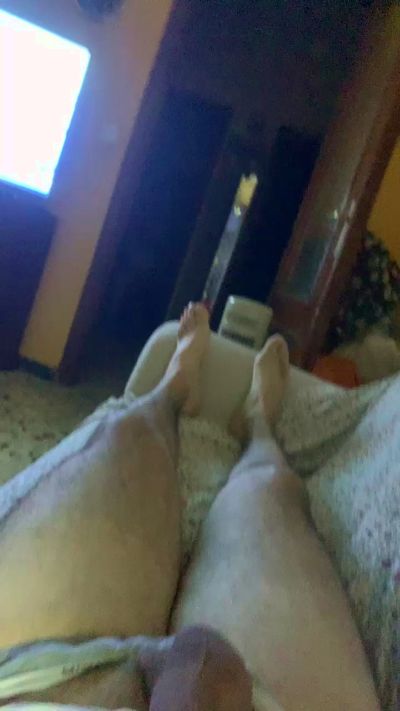 rocco703 live cam on Cam4