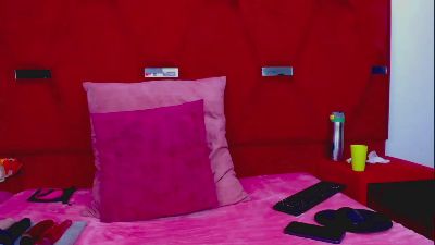 rochi_cooper live cam on Cam4