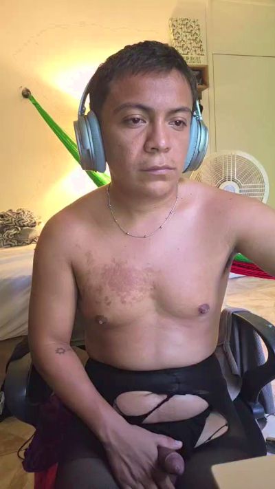 rodmanuelmexico live cam on Cam4