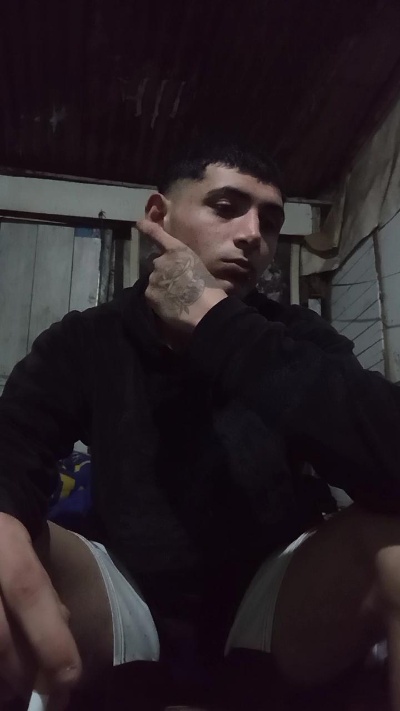 rodri671 live cam on Cam4