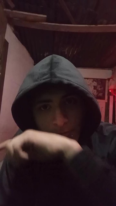 rodri671 live cam on Cam4