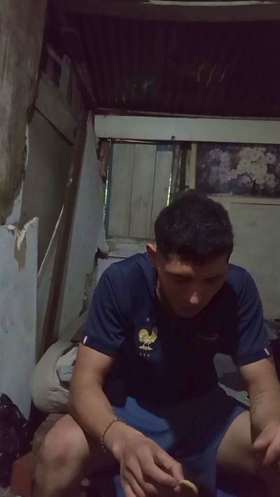 rodri671 live cam on Cam4