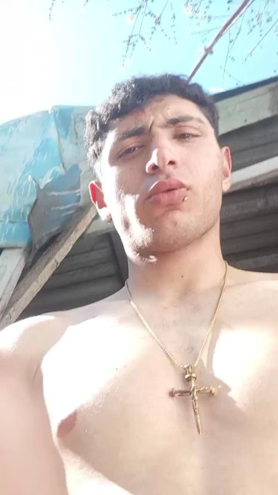 rodri671 live cam on Cam4