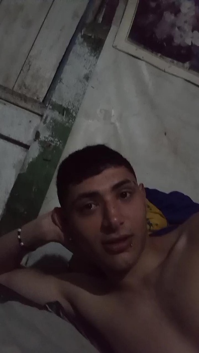 rodri671 live cam on Cam4