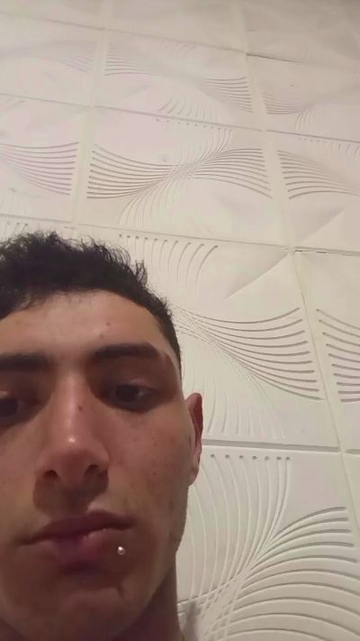 rodri671 live cam on Cam4