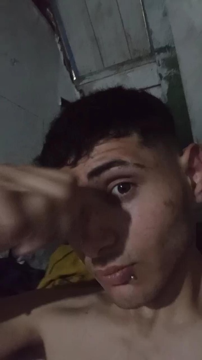rodri671 live cam on Cam4