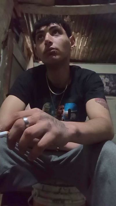 rodri671 live cam on Cam4
