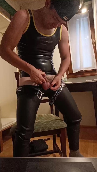 rodrigo1995 live cam on Cam4