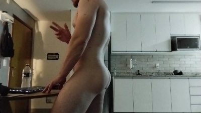 rodrigoeng_ live cam on Cam4
