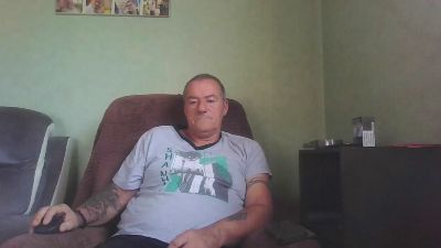 rogue47550 live cam on Cam4