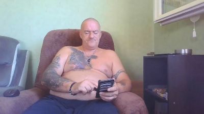rogue47550 live cam on Cam4