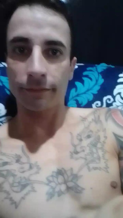 roludoogato live cam on Cam4