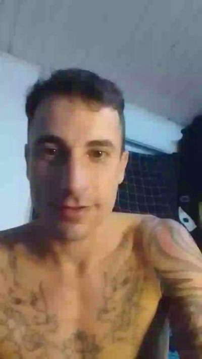 roludoogato live cam on Cam4