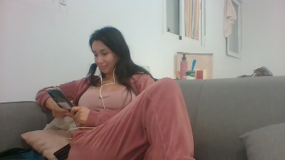 romabaires live cam on Cam4