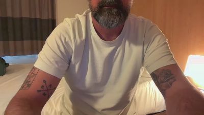 romanopoil live cam on Cam4