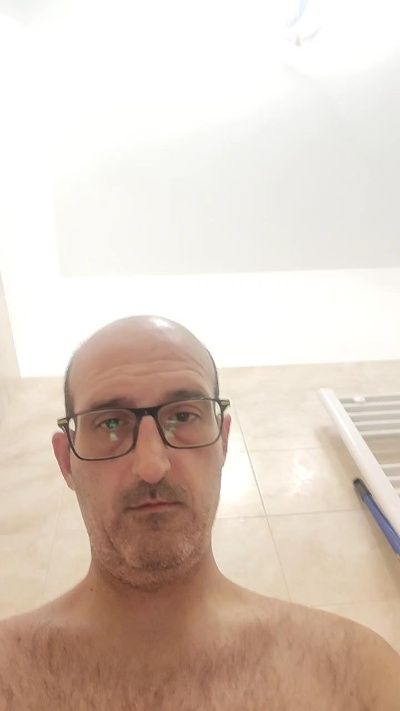 romanovoglio live cam on Cam4