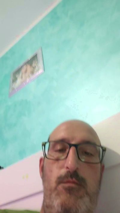 romanovoglio live cam on Cam4