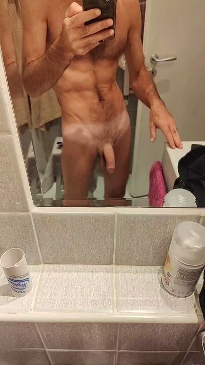 romaroma2 live cam on Cam4