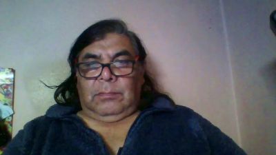romeoron70 live cam on Cam4