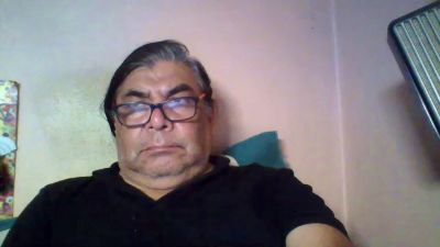 romeoron70 live cam on Cam4