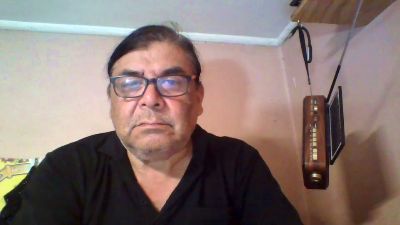 romeoron70 live cam on Cam4
