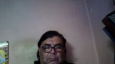 romeoron70 live cam on Cam4