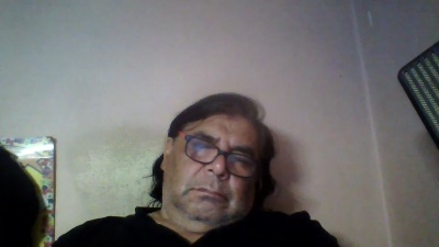 romeoron70 live cam on Cam4