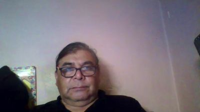 romeoron70 live cam on Cam4