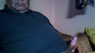 romeoron70 live cam on Cam4