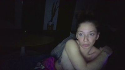 romilinda2 live cam on Cam4