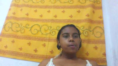 rominahxxx live cam on Cam4