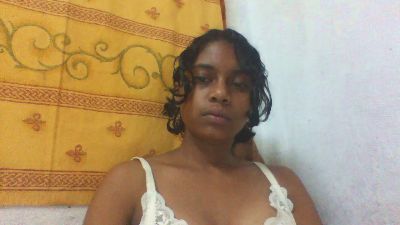 rominahxxx live cam on Cam4