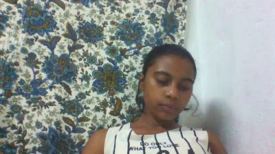 rominahxxx live cam on Cam4