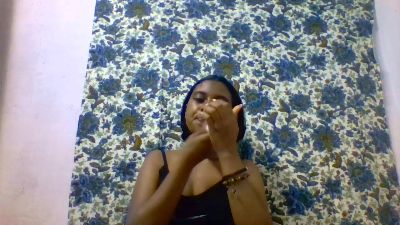 rominahxxx live cam on Cam4