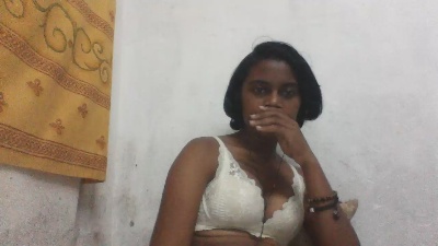 rominahxxx live cam on Cam4