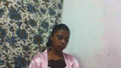 rominahxxx live cam on Cam4