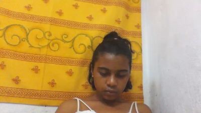 rominahxxx live cam on Cam4
