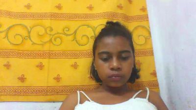 rominahxxx live cam on Cam4